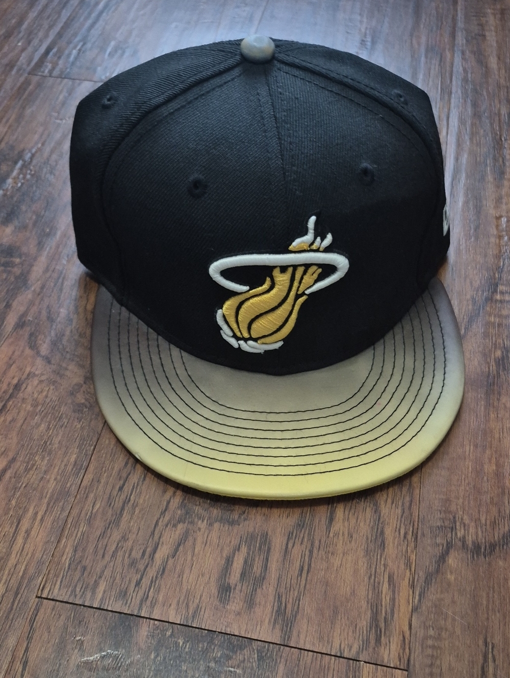 New Era Black and Gold Miami Heat Gradient Visor Snapback Hat